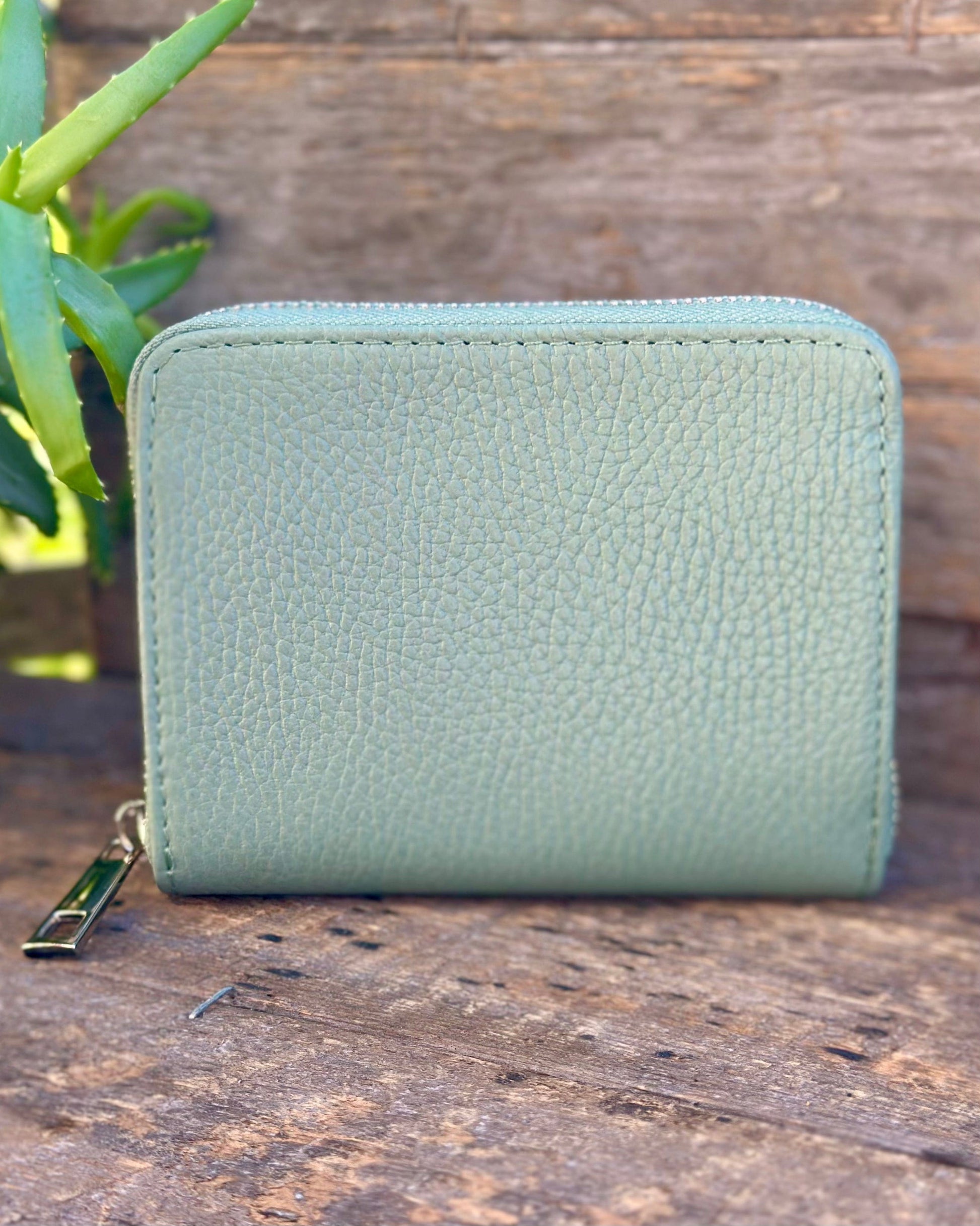 purses Leather Purse/Card Holder - Sage