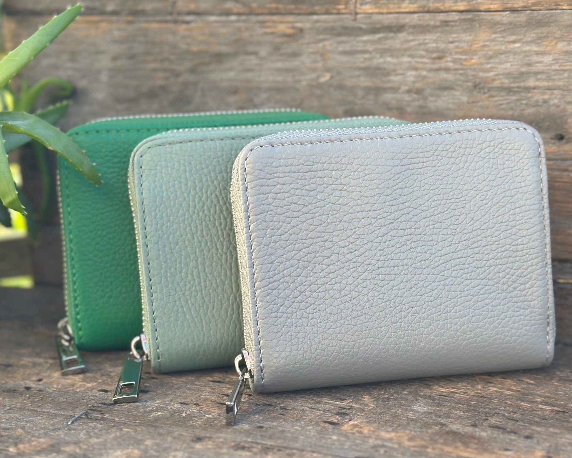 Mint 2025 green purses
